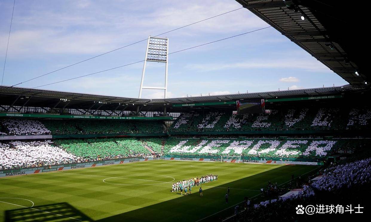 包含捷克国脚表现抢眼，助力云达不来梅锋线的词条