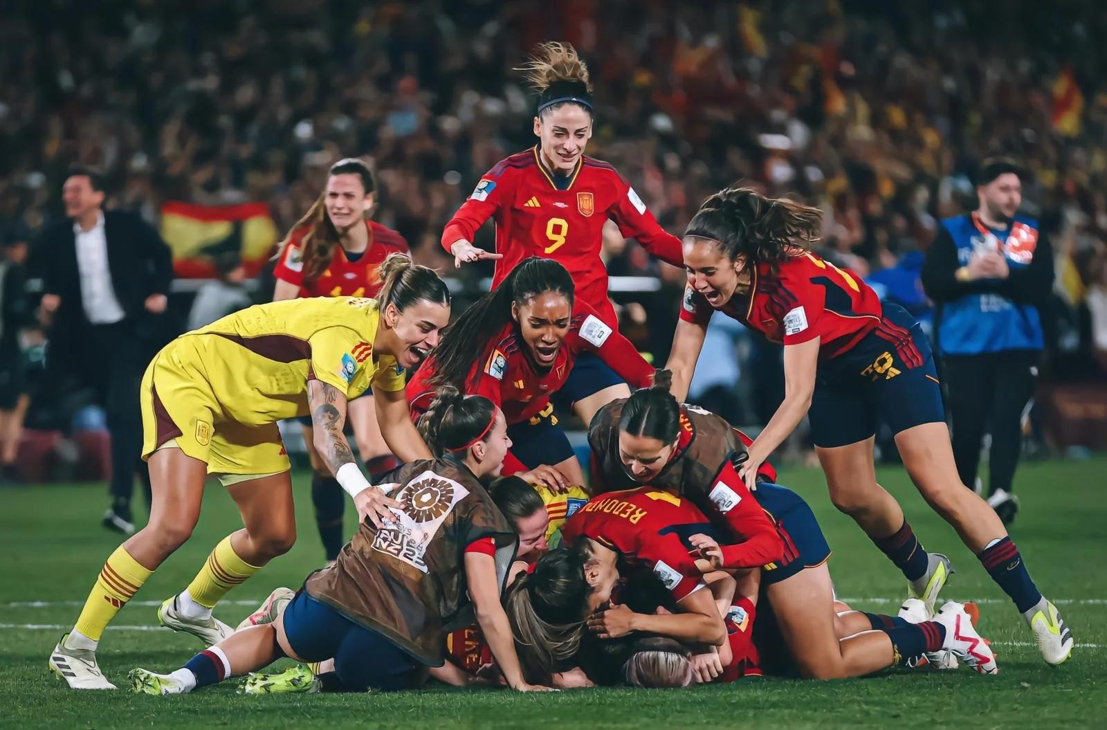 哥斯达黎加女足获得中美锦标赛冠军! 哥斯达黎加女足获得中美锦标赛冠军!