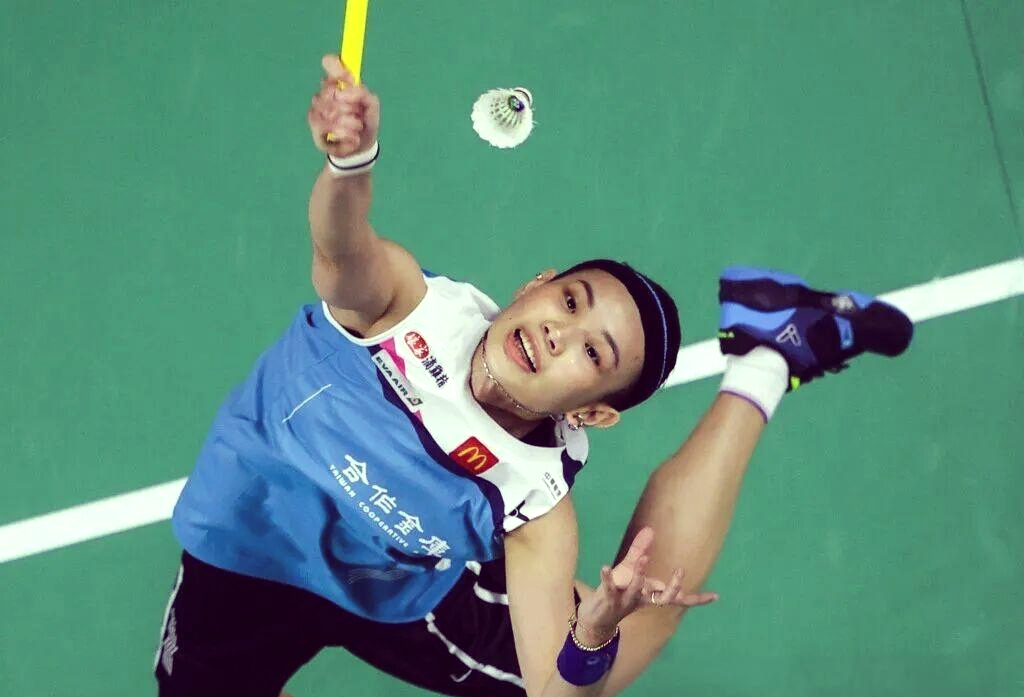 包含韩国羽毛球队碾压英格兰羽毛球队，戴资颖统治全场的词条