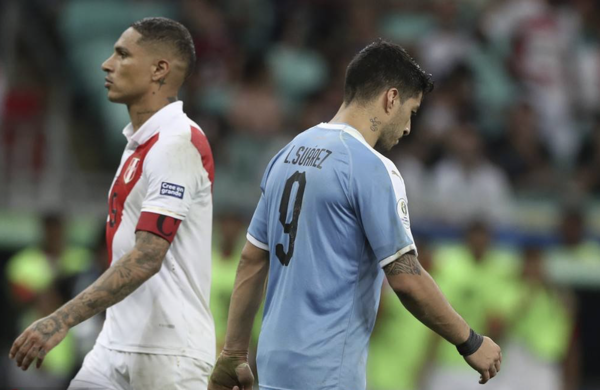 乌拉圭翻盘日本，苏亚雷斯三分雨点燃全场的简单介绍